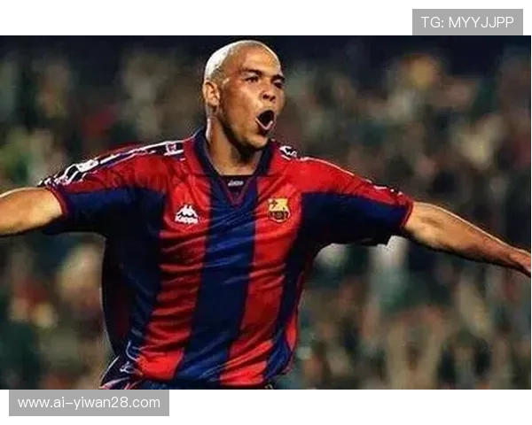 足球场上独一无二的球星：他如何成为时代的象征与传奇人物